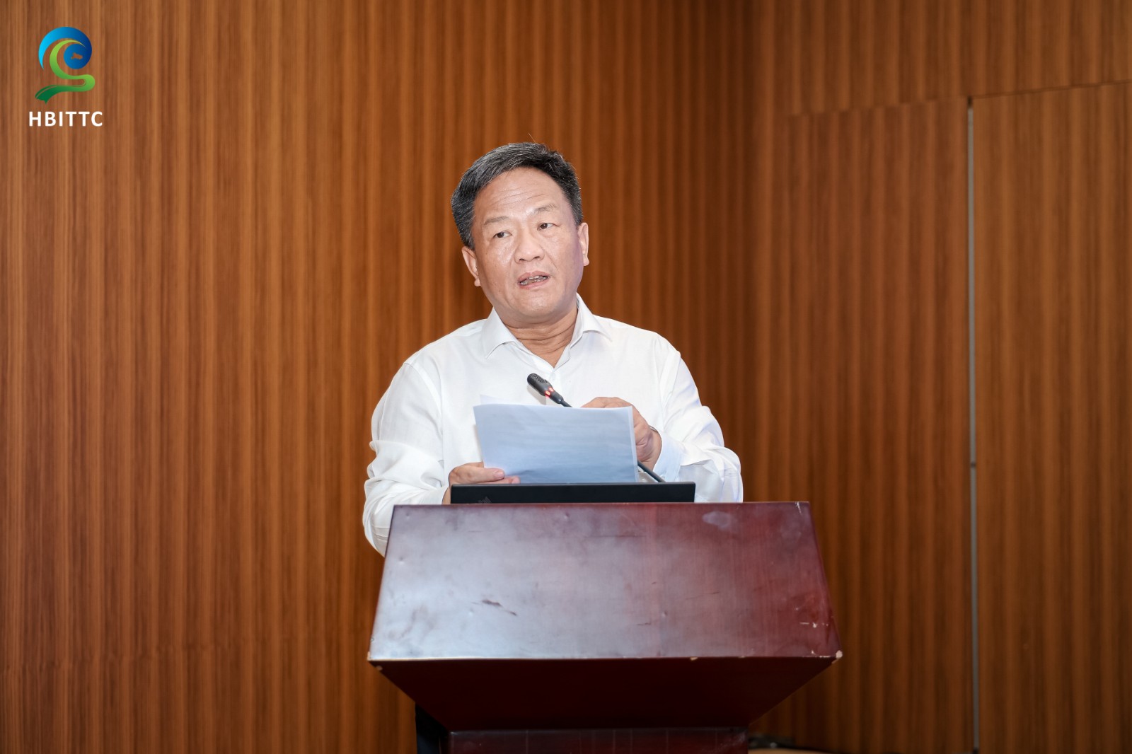 彭.jpg